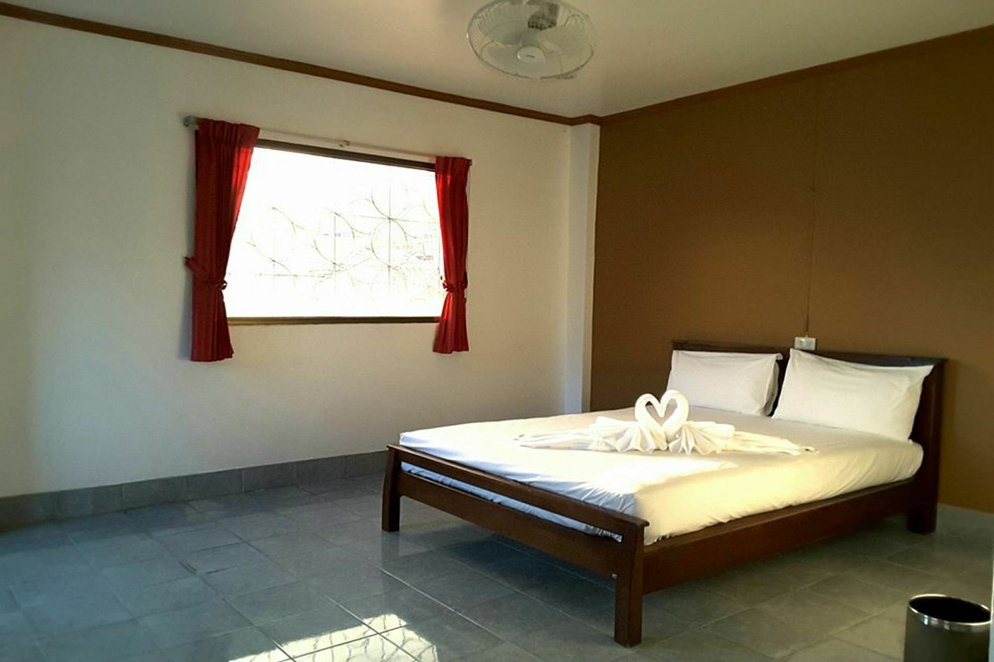 Kookkai House Hostel Patong Ngoại thất bức ảnh