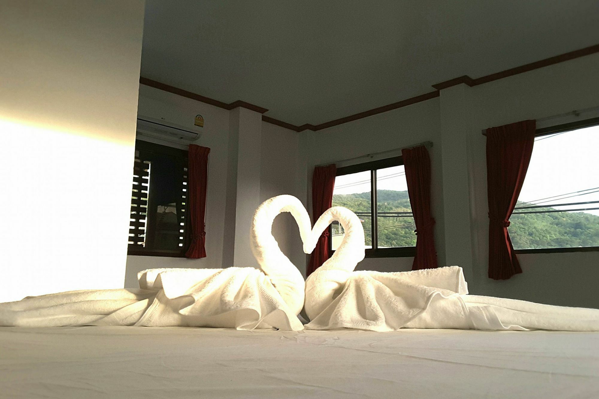Kookkai House Hostel Patong Ngoại thất bức ảnh