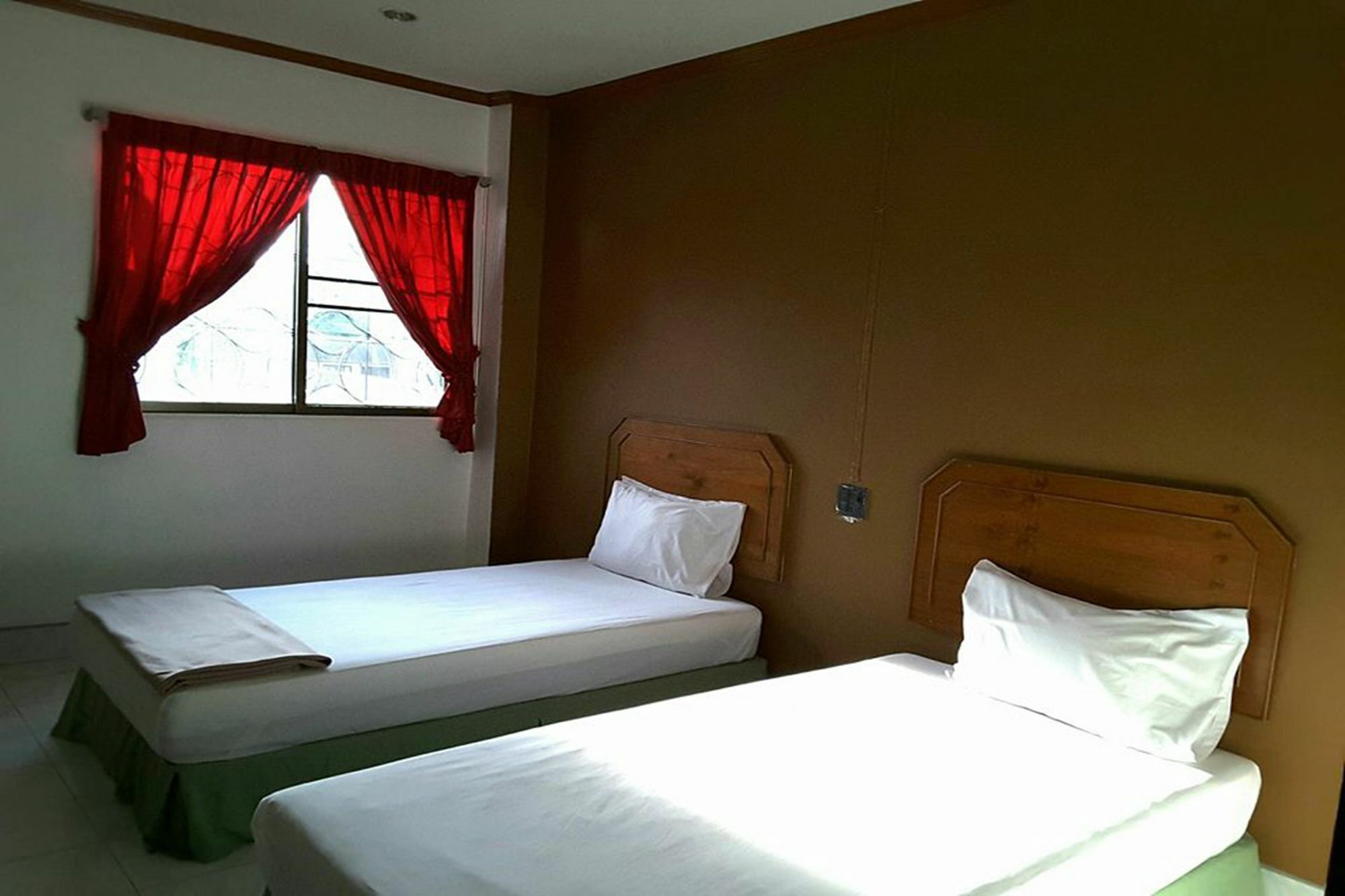 Kookkai House Hostel Patong Ngoại thất bức ảnh